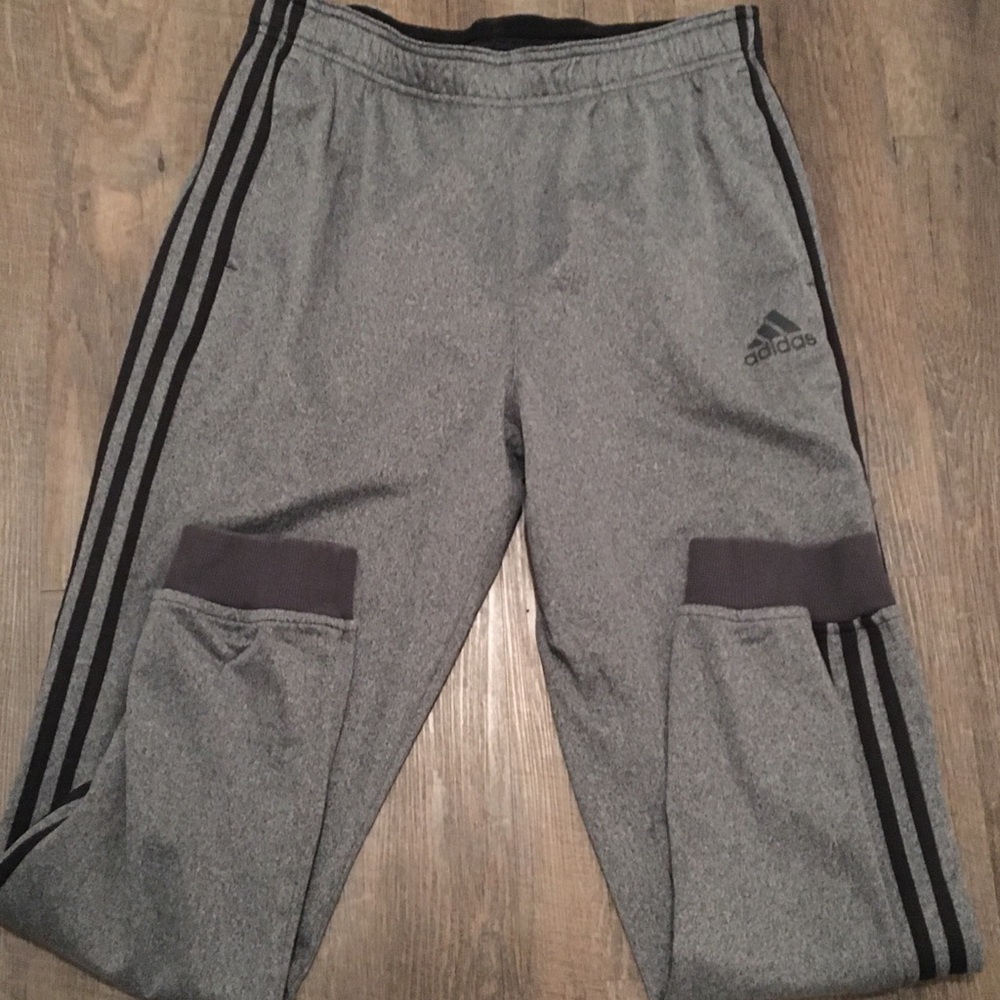Adidas womens jogger sweatpants large